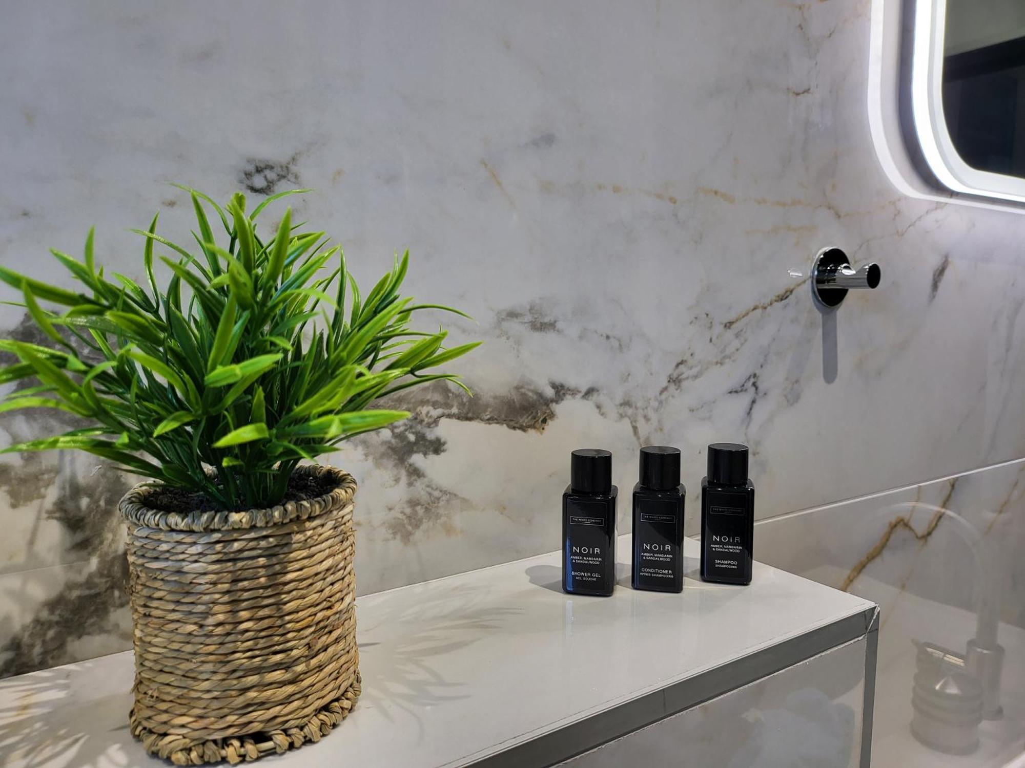 Luxury Central Square Apartment 2214 Belgrado Exterior foto